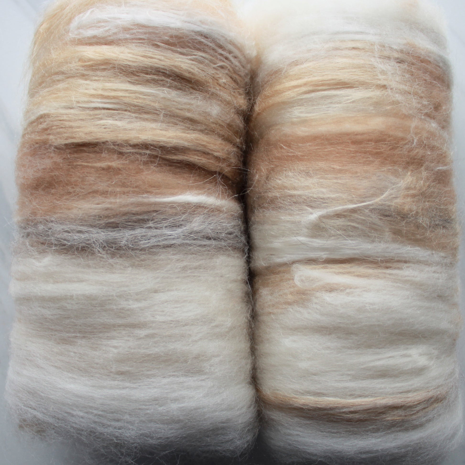 AU NATUREL Art Batt for Spinning and Felting - Purple Lamb