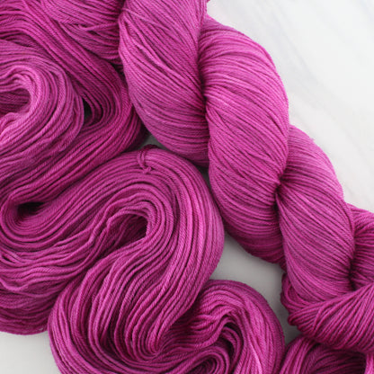 BURGUNDY ROSE - Yarn Dyed to Order