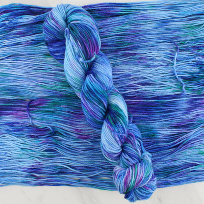 SAPPHIRE DREAMS on Squoosh DK - Indie-Dyed Yarn - Purple Lamb