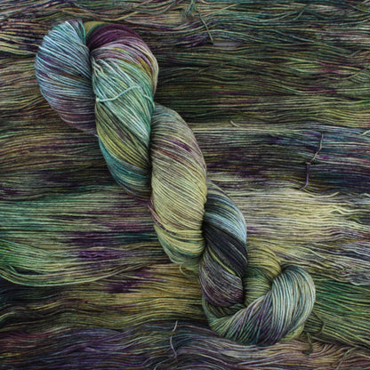 THE KING OF THE GOLDEN HALL on Sock Perfection - Hand-Dyed Yarn - Purple Lamb