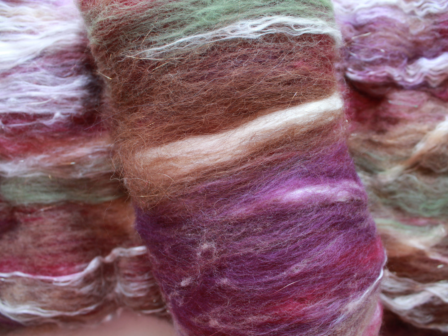 BRIDAL BOUQUET Art Batts to Spin - Purple Lamb